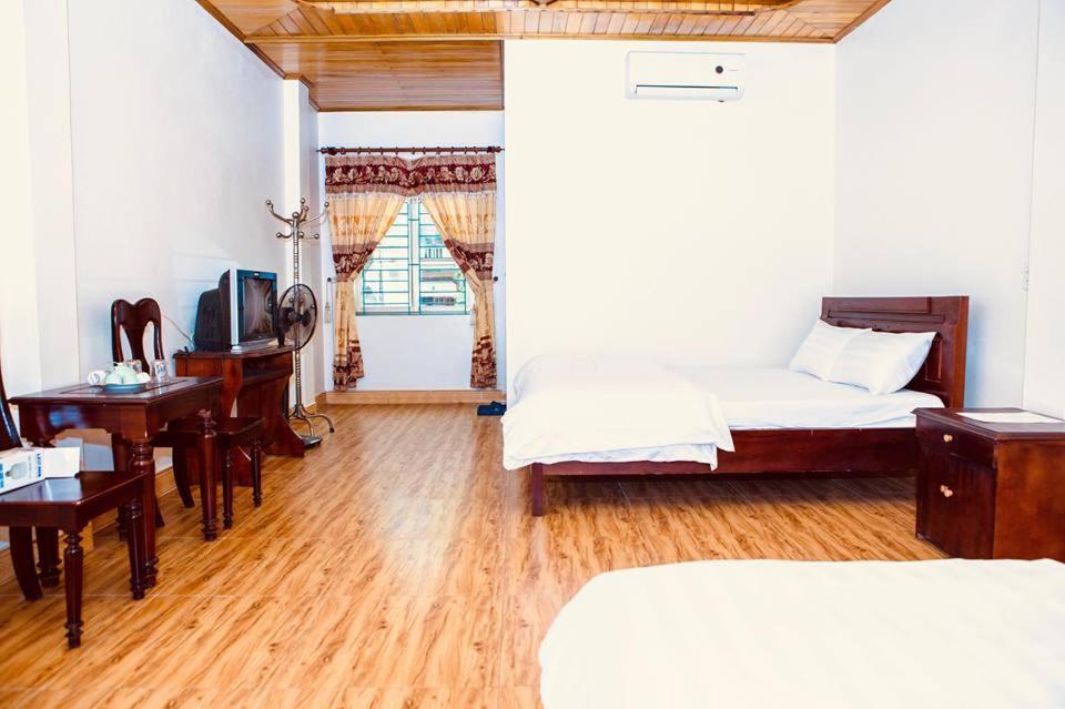 Hung Thinh Hotel Ban Gum Exteriér fotografie